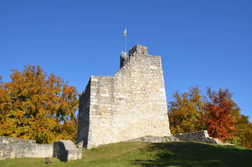 Burgruine Velburg, Germany